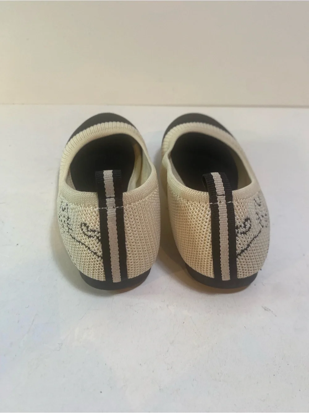 Lily And Dan Black & Ivory Woven Cat Detail Flats Size 11/12